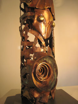 Regards Totem - H 92cm