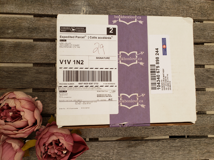 BOOK BOX LOVE - August 2018