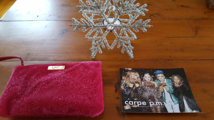 IPSY - DECEMBER GLAM BAG