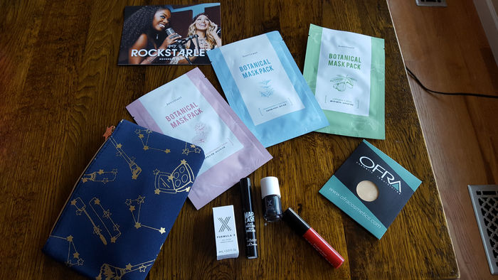 IPSY BAG - NOVEMBER
