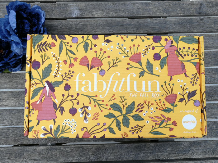 FAB FIT FUN - Fall in Love