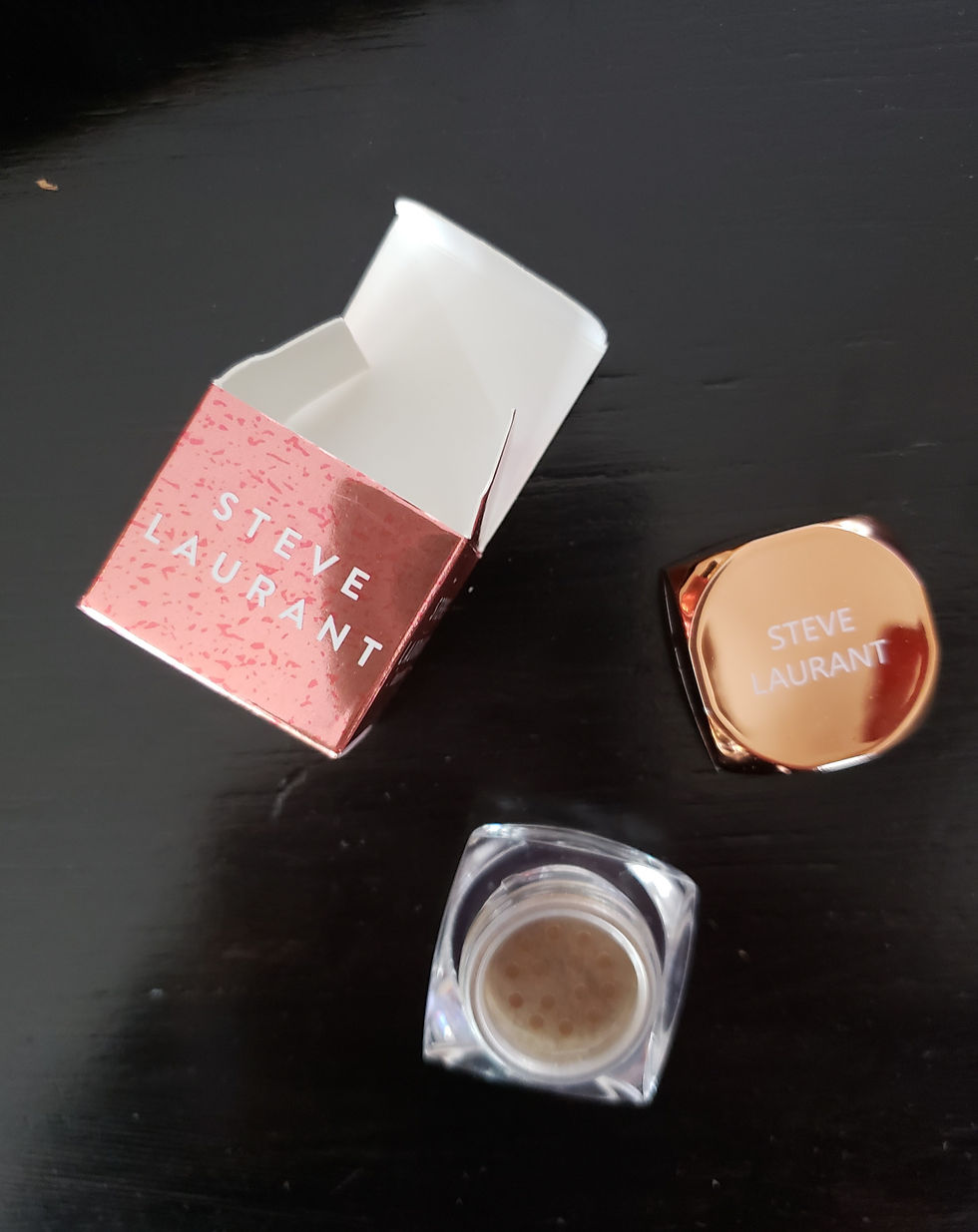 eye powder