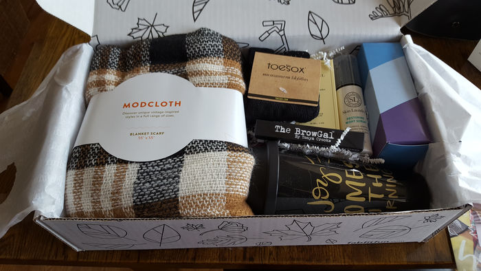 FABFITFUN - Seasonal Subscription Box