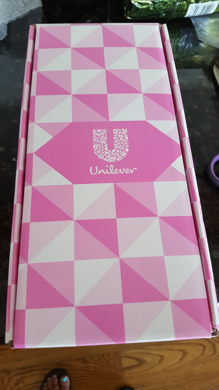 TOP BOX - Monthly Subscription Box
