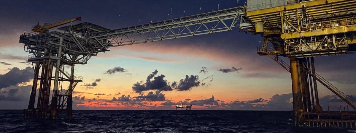 Decommissioning Team Earns Customer Praise