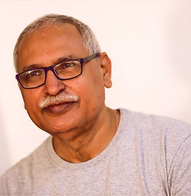 Dr Kanhaiya Singh