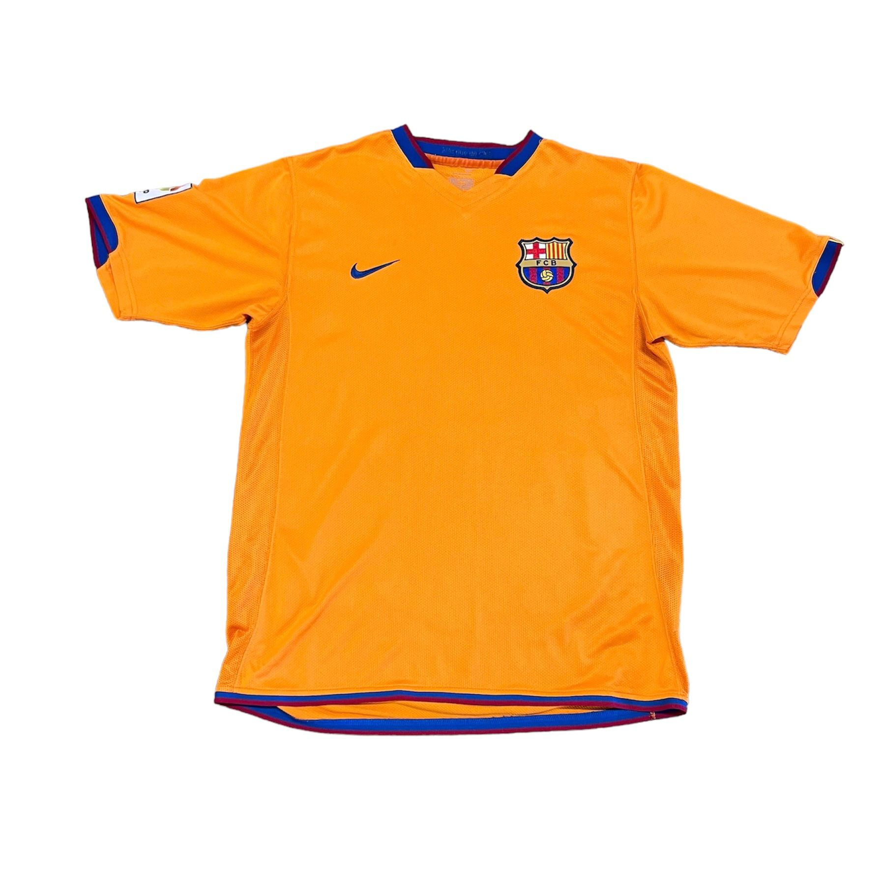 Nike - 2006/08 Barcelona Away Ronaldinho Jersey