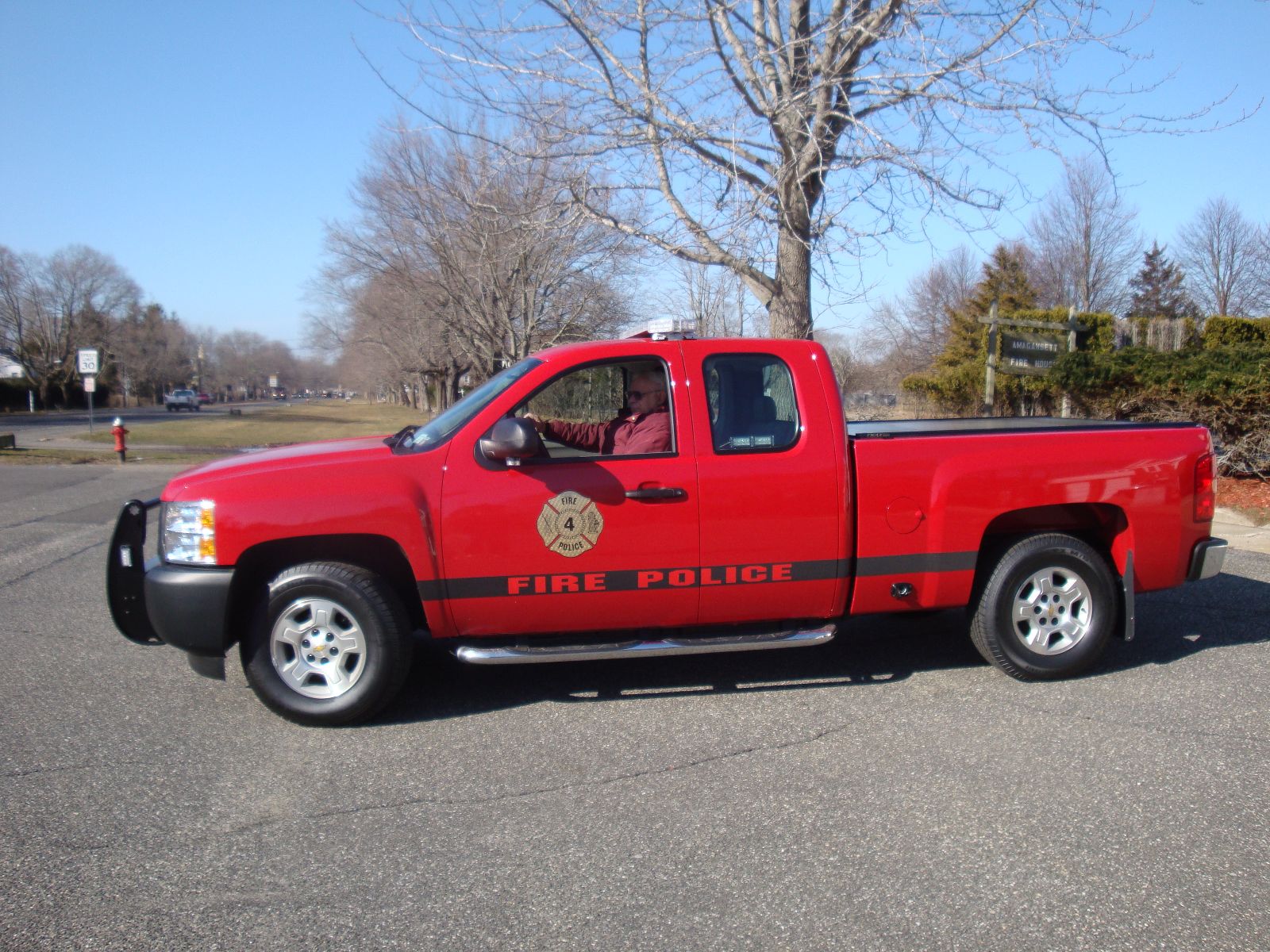 Amaganset Fire Department NY Fire Police Vehicle 9-2-4
