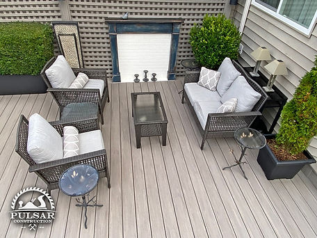 Custom deck built by deck contractor in Austin Heights, Coquitlam, BC