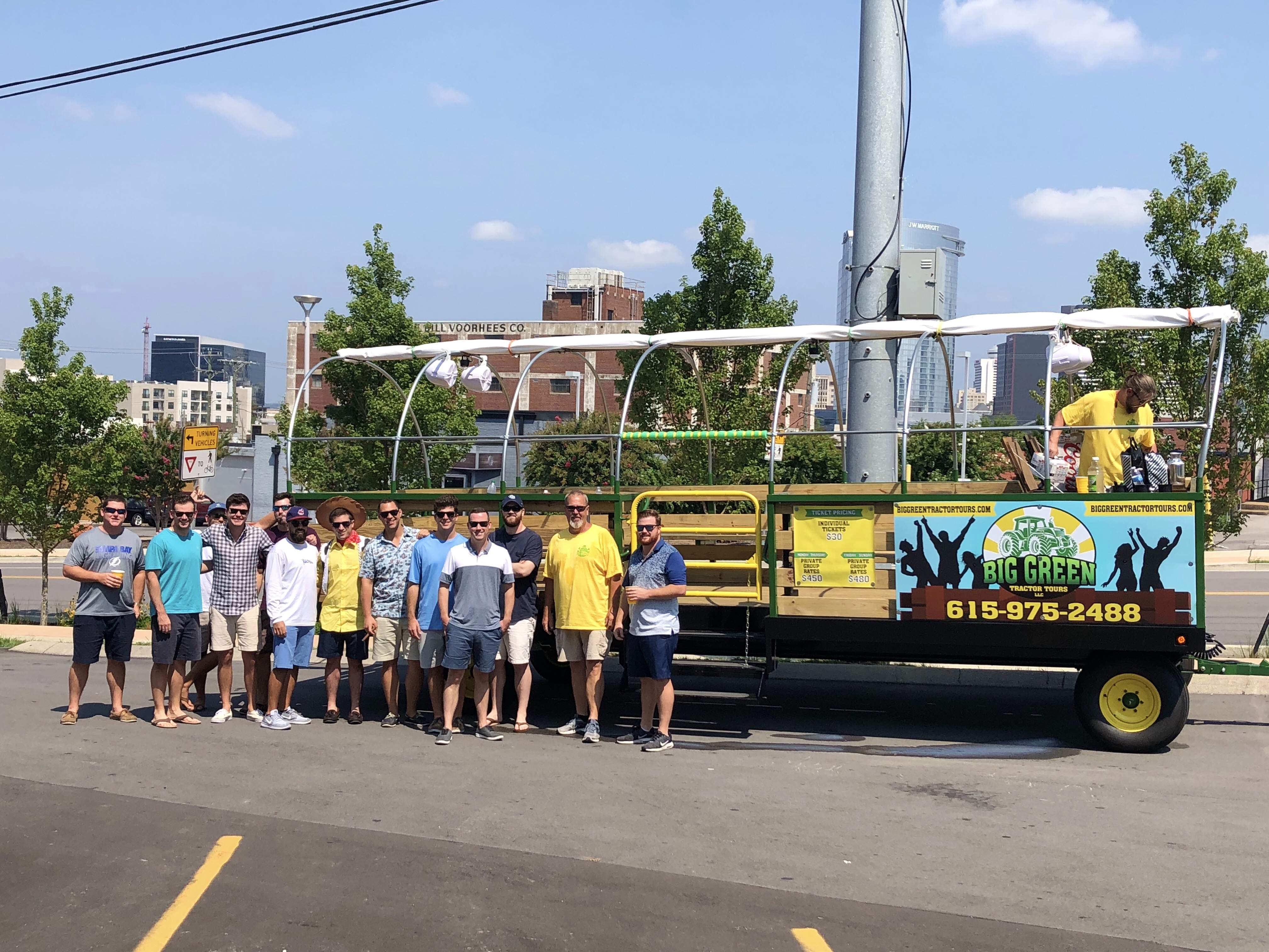 Nashville Tour United States Big Green Tractor Tours