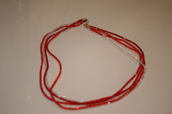 Collar rojos brillos