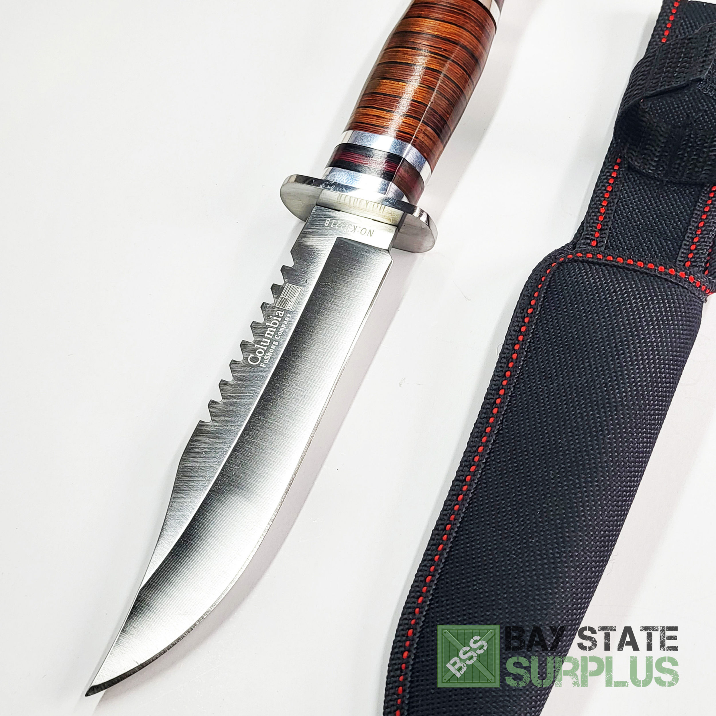 Photo of the Columbia Fusheng Hunting knife taken at the Bay State Surplus Store in Kingston MA, Photo 1