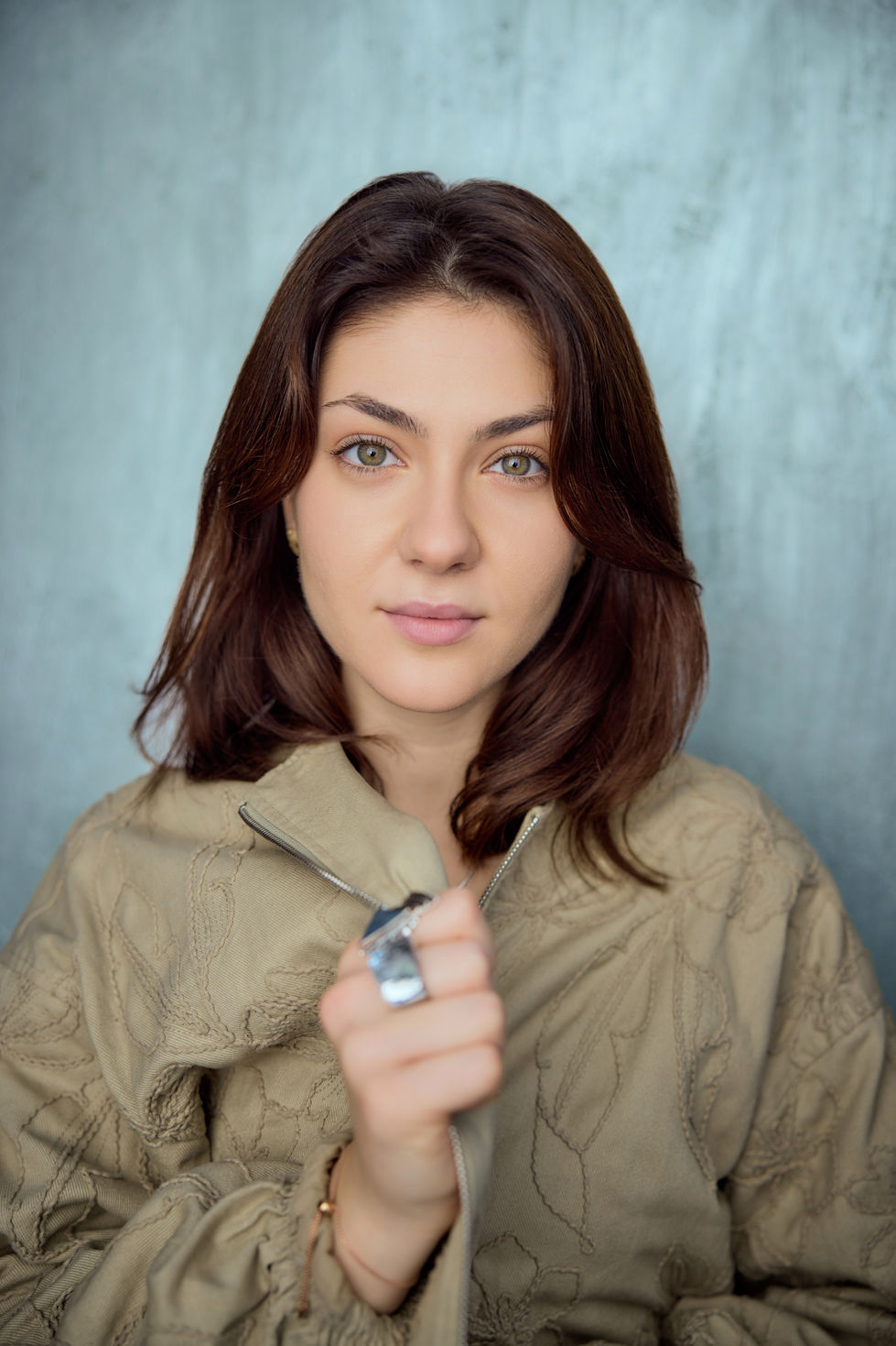 Headshot - Gabi Chanova2.jpg (1)