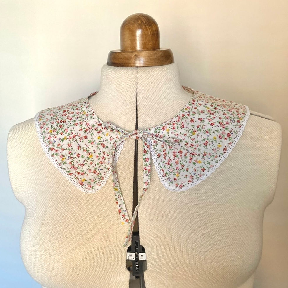 Thumbnail: Women's Detachable Collar PDF Sewing Pattern