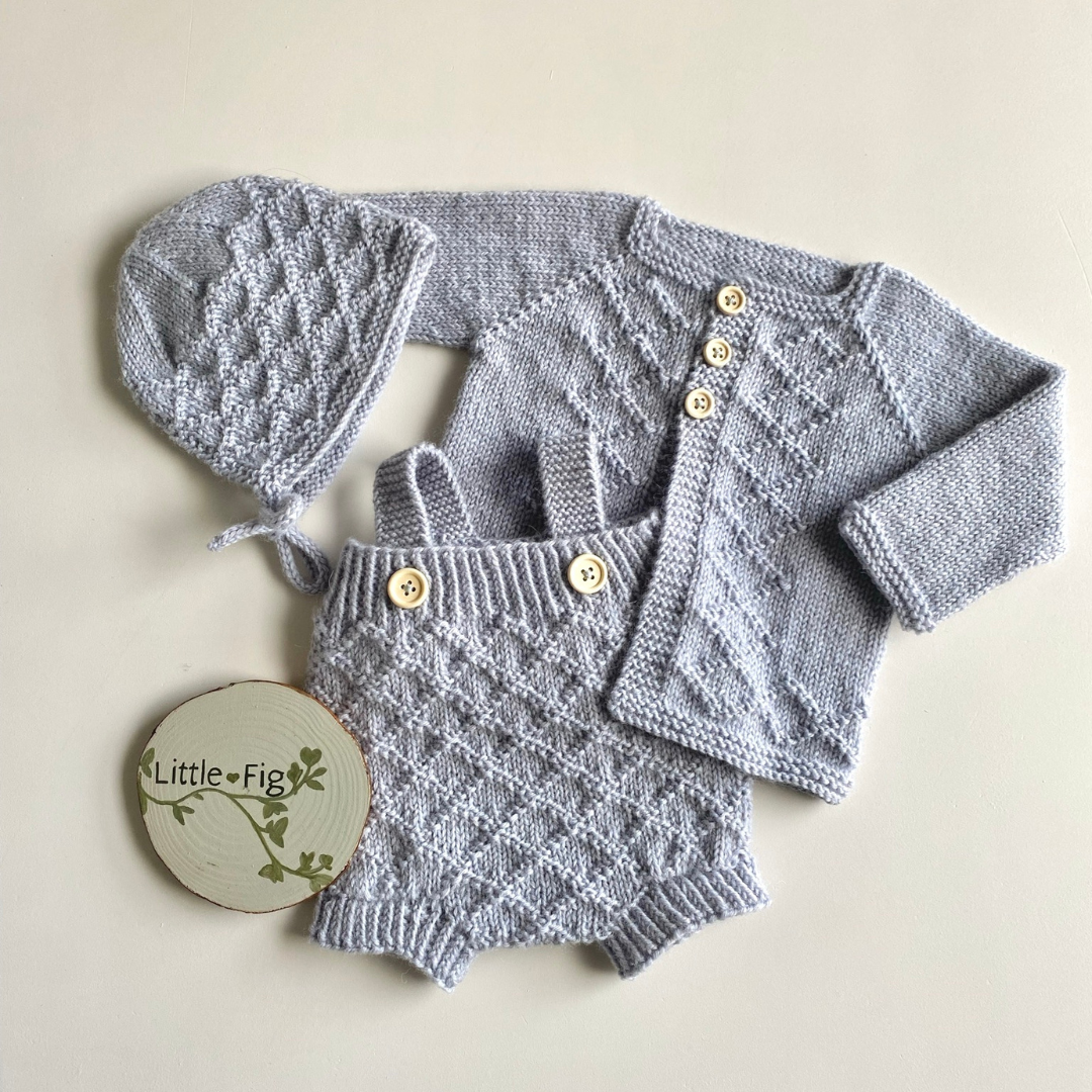 FINLEY Diamond Layette Set
