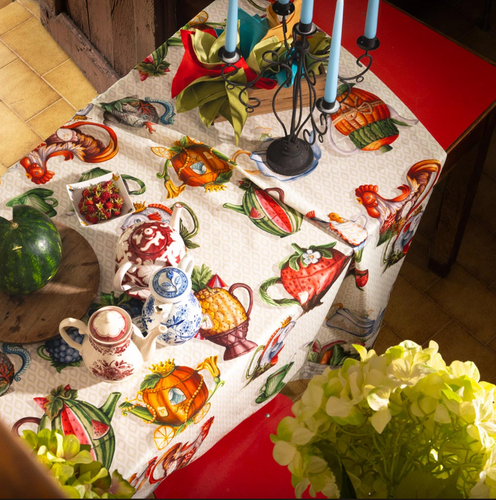 NAPPE EN COTON IMPRIMÉ FLORAL MULTICOLORE VERT : Nappe NAPPE EN COTON IMPRIMÉ FLORAL MULTICOLORE VERT : Nappe