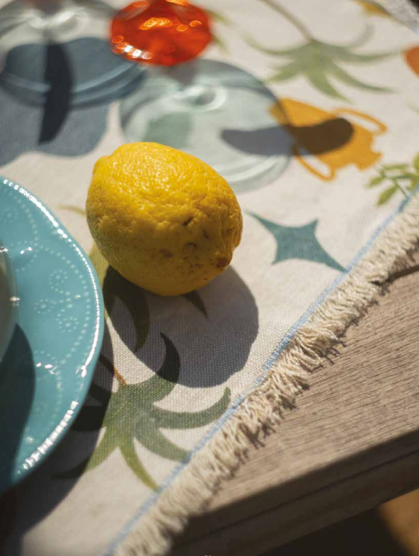 Thumbnail: FINISTERRAE MyPlace Heavy Linen Placemats - La Girafe Bleue and Tessitura Toscana Telerie