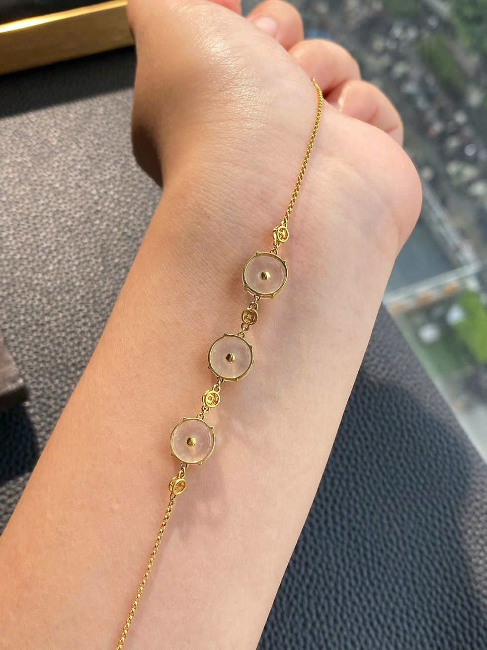 Hình thu nhỏ: Lắc tay đồng bình an ngọc Jadeite A vàng 18K