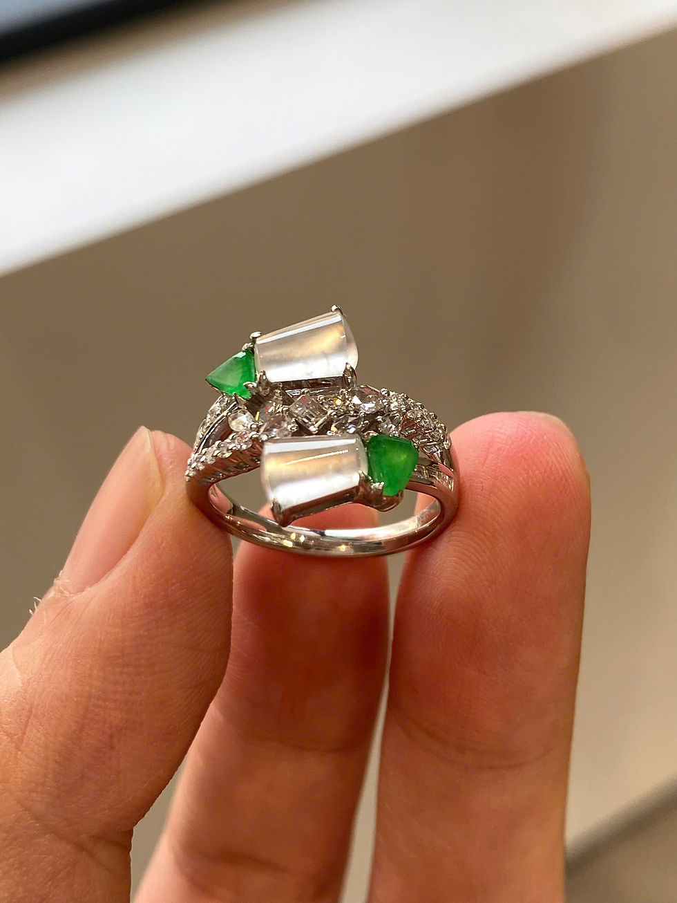 Hình thu nhỏ: Nhẫn Freestyle ngọc Jadeite A vàng 18K