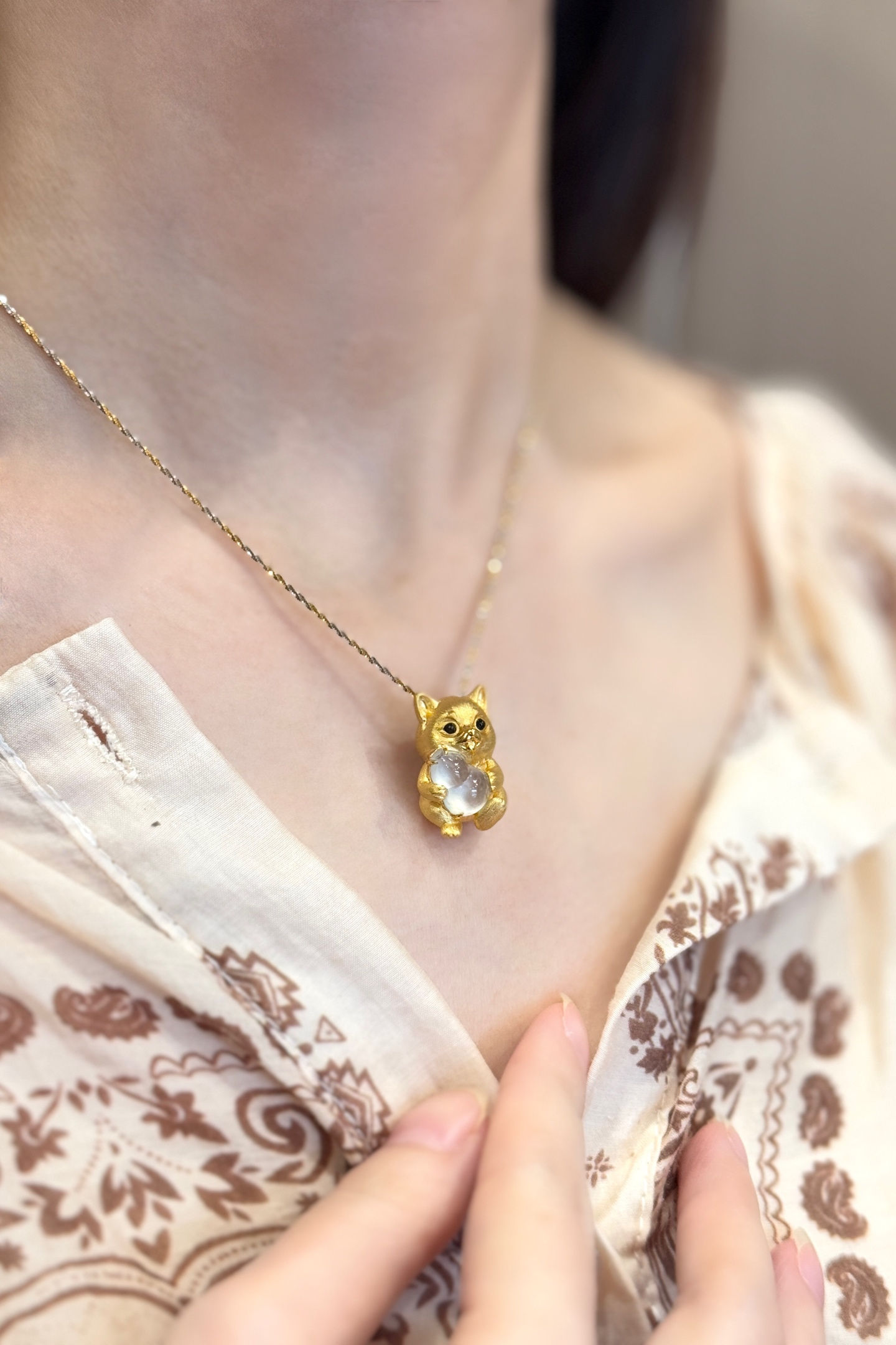 Mặt dây chuyền Hồ Lô ngọc Jadeite A vàng 18K