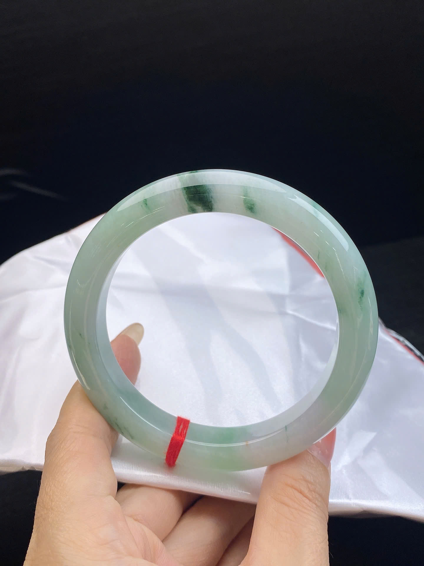 Vòng ngọc Myanmar jadeite A ni 61