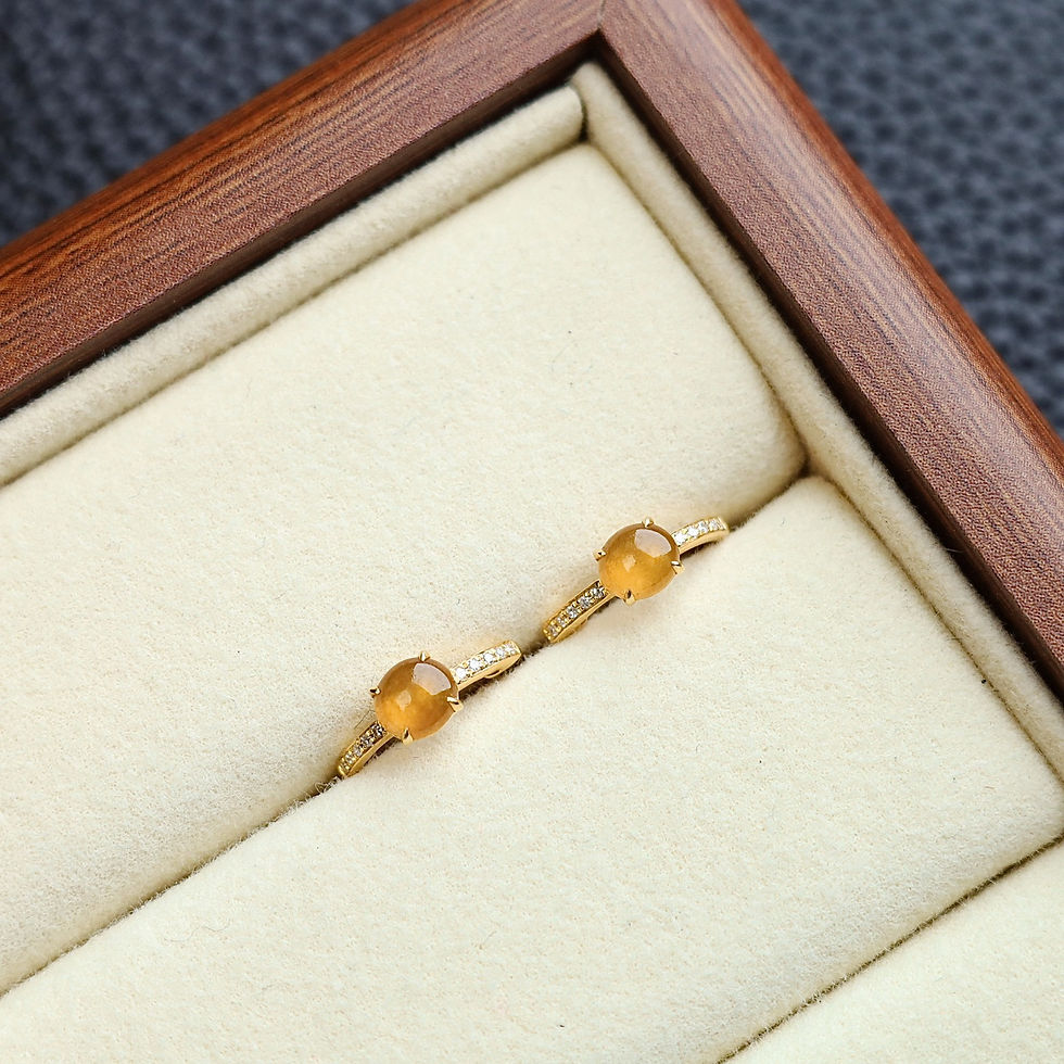 Hình thu nhỏ: Bông tai Cabochon ngọc Jadeite A vàng 18K