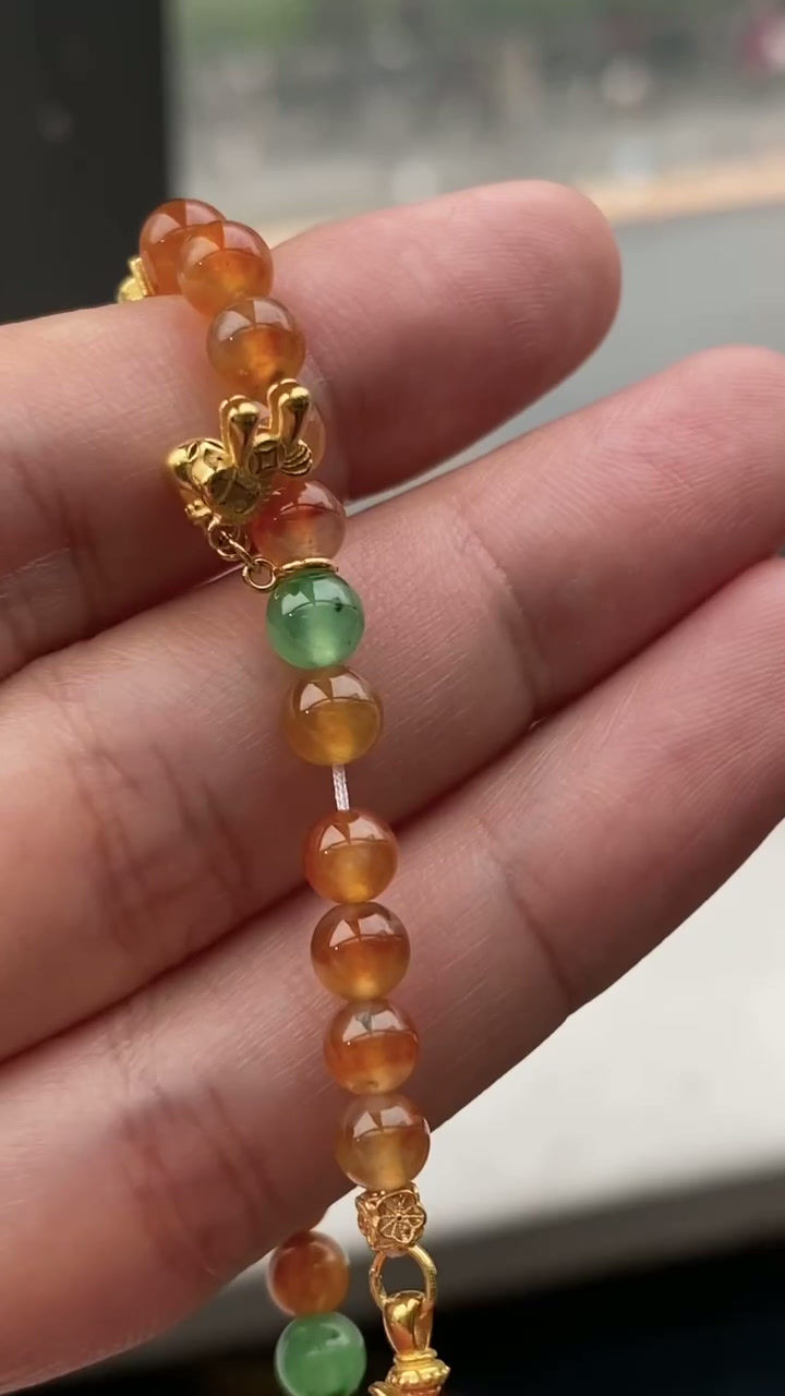Hình thu nhỏ: Lắc tay Bead ngọc Jadeite A vàng 18K