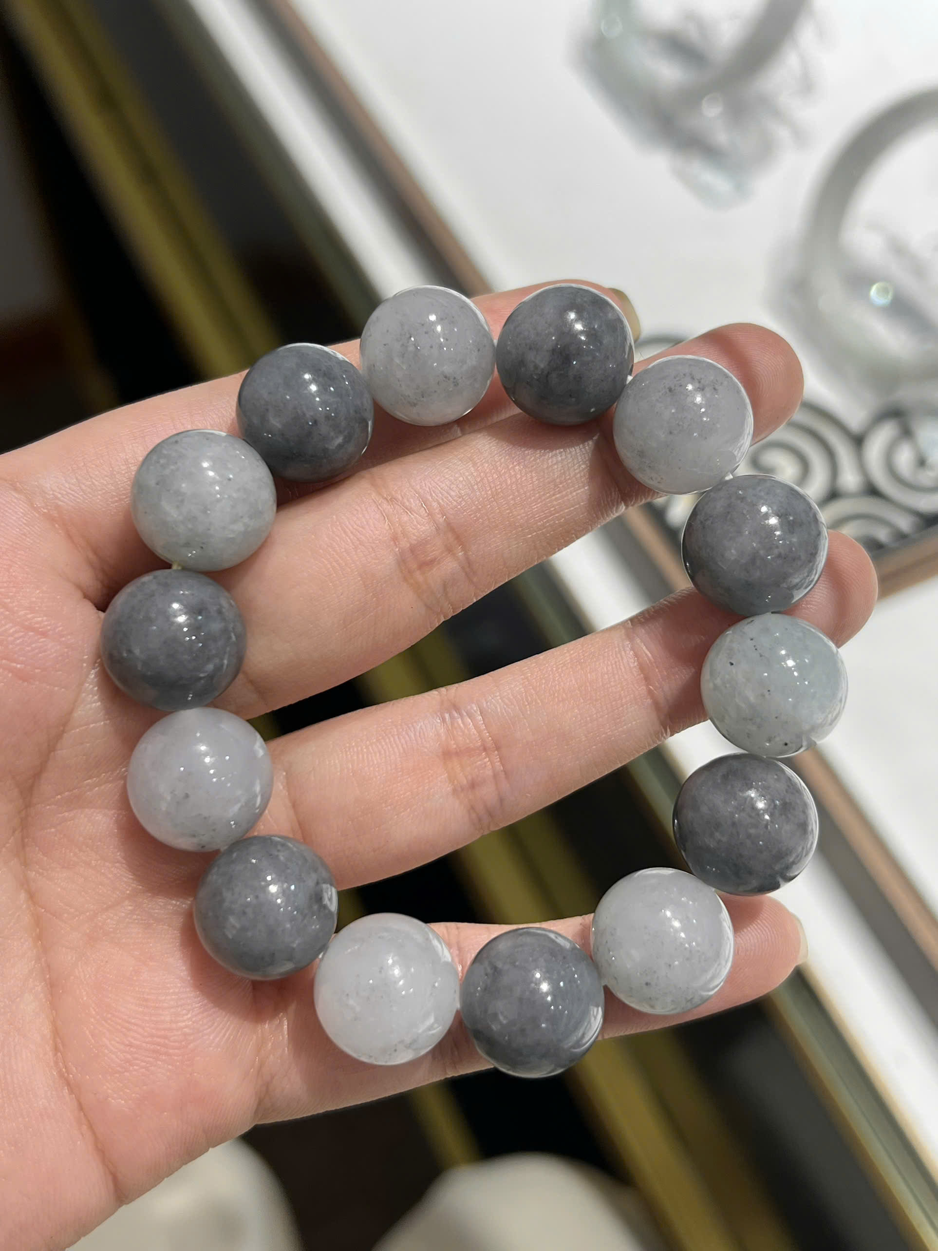 Chuỗi hạt ngọc Jadeite A