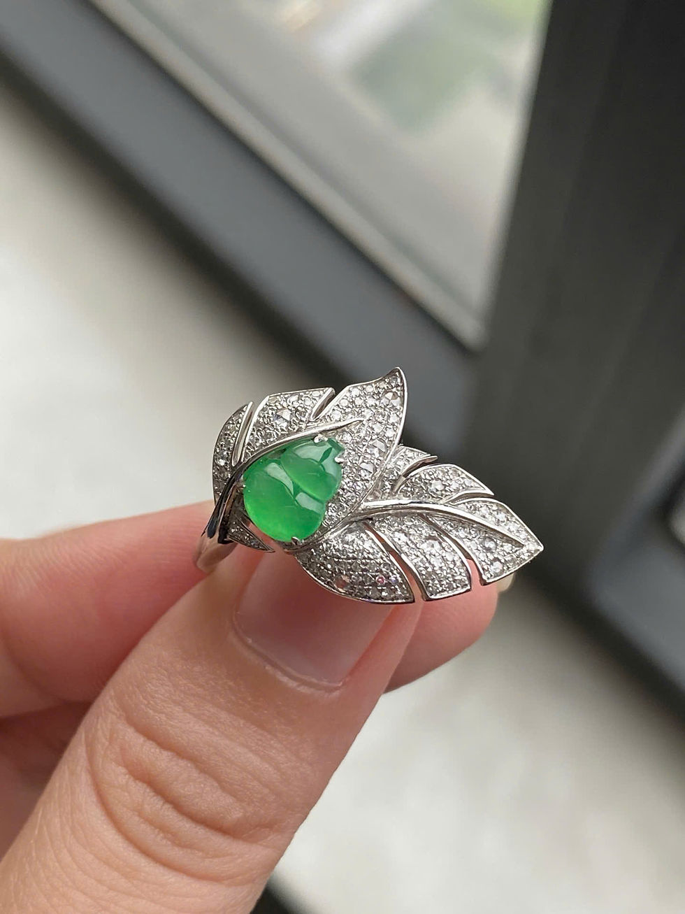 Hình thu nhỏ: Nhẫn Hồ lô ngọc Jadeite A vàng 18K