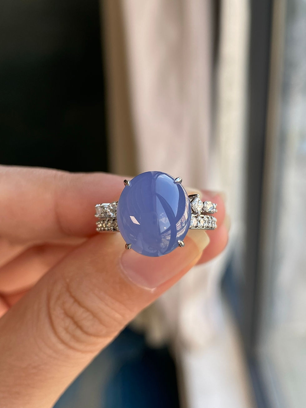 Hình thu nhỏ: Nhẫn Cabochon ngọc Jadeite A vàng 18K