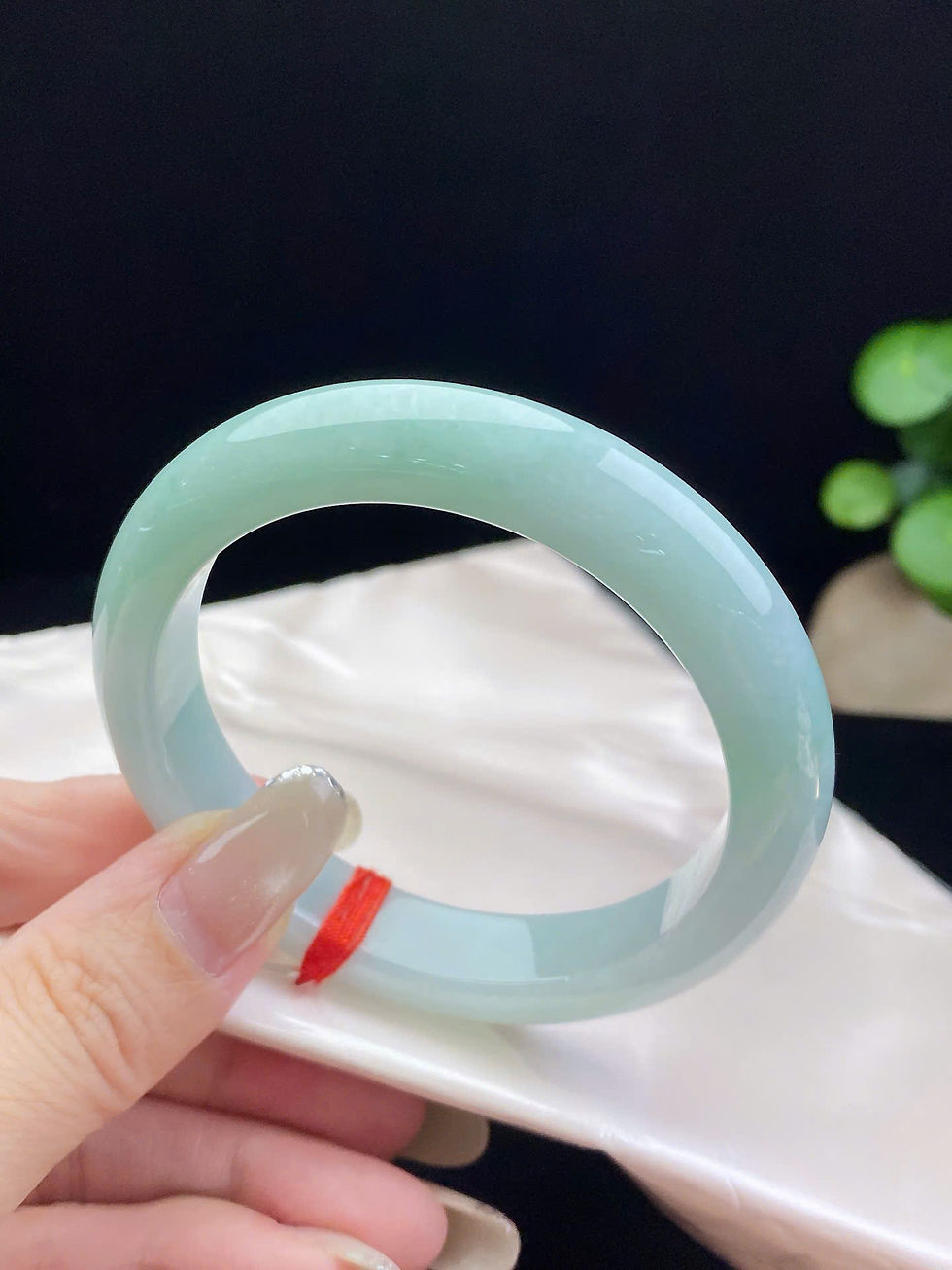 Hình thu nhỏ: Vòng ngọc Myanmar jadeite A ni 57.5