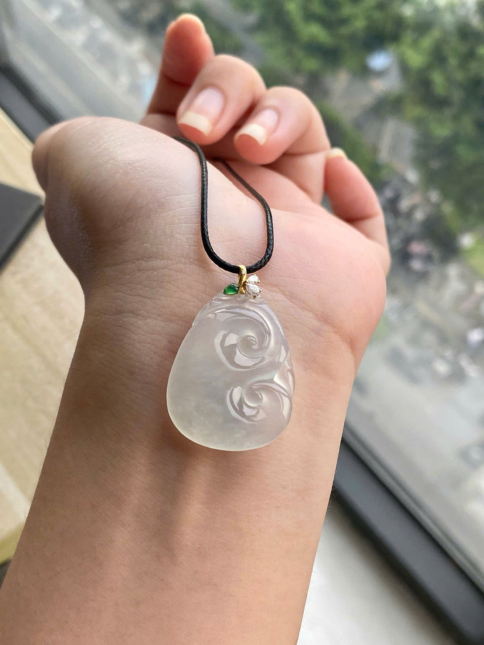 Hình thu nhỏ: Mặt dây chuyền Như ý ngọc Jadeite A vàng 18K