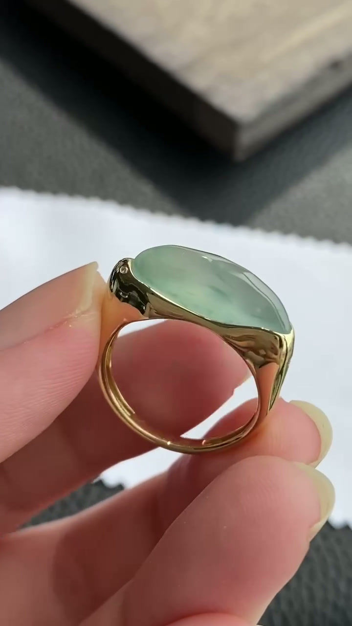 Hình thu nhỏ: Nhẫn Freestyle ngọc Jadeite A vàng 18K