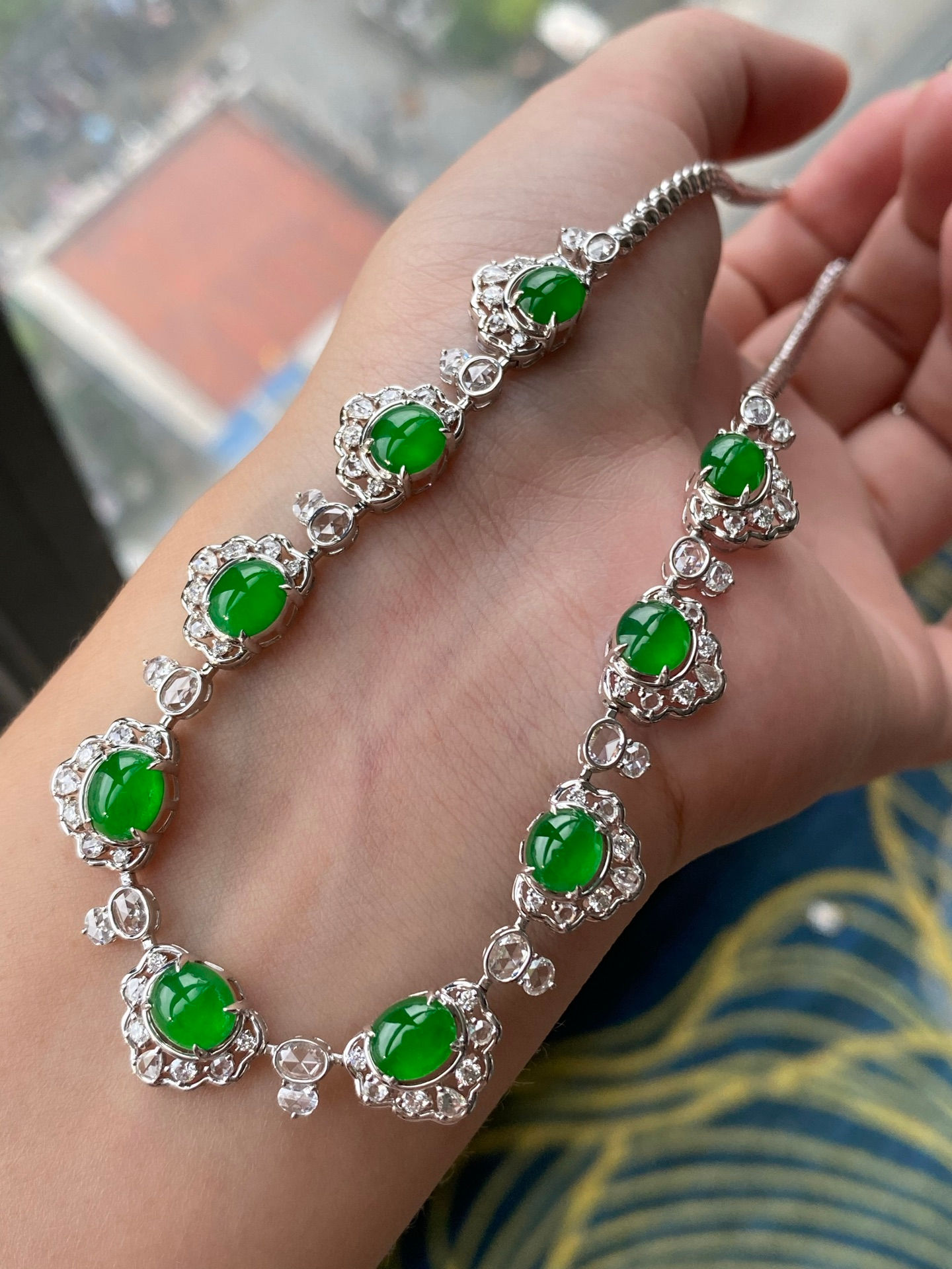 Dây chuyền Cabochon ngọc Jadeite A vàng 18K
