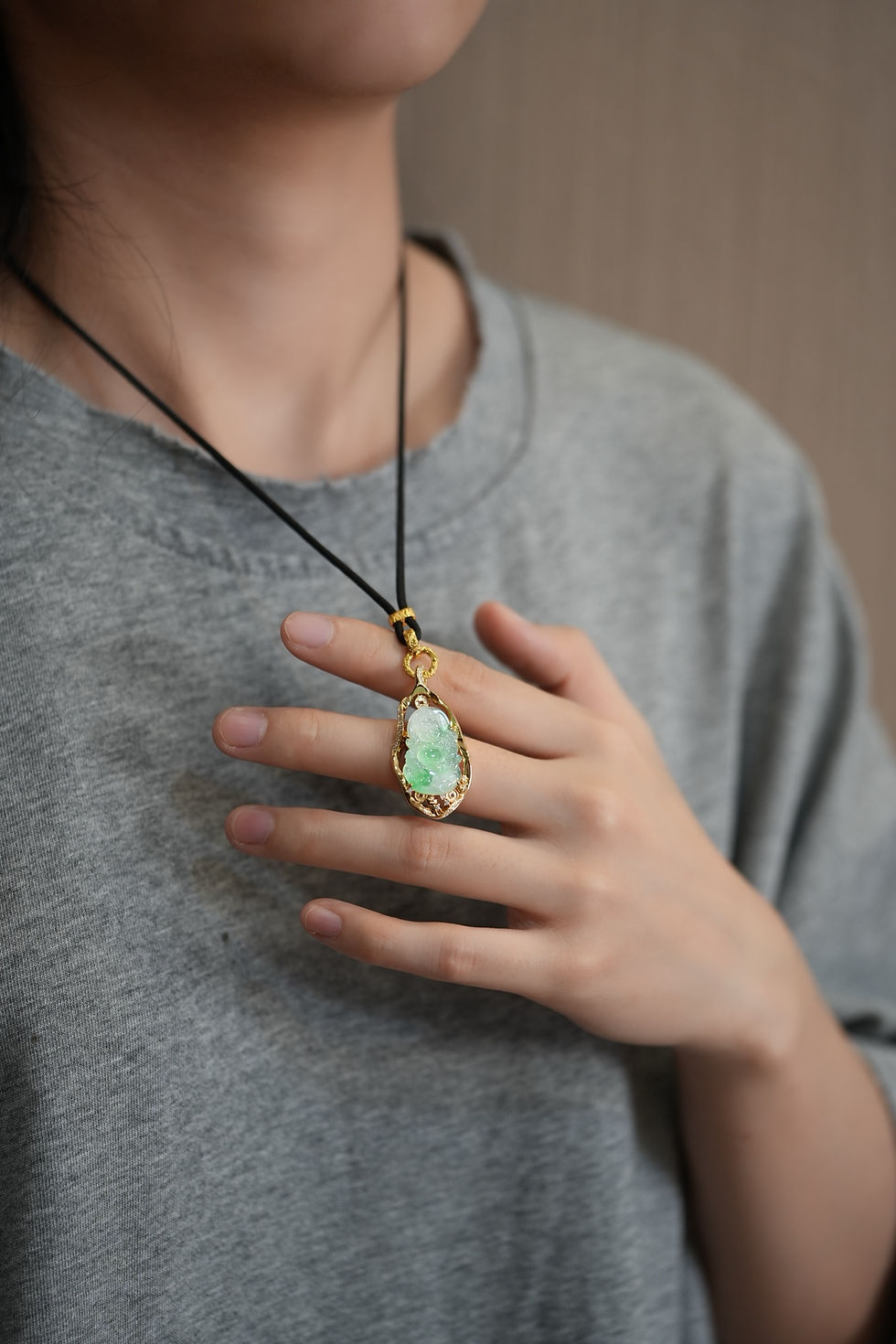 Hình thu nhỏ: Mặt dây chuyền Hoàng tài thần ngọc Jadeite A vàng 18K