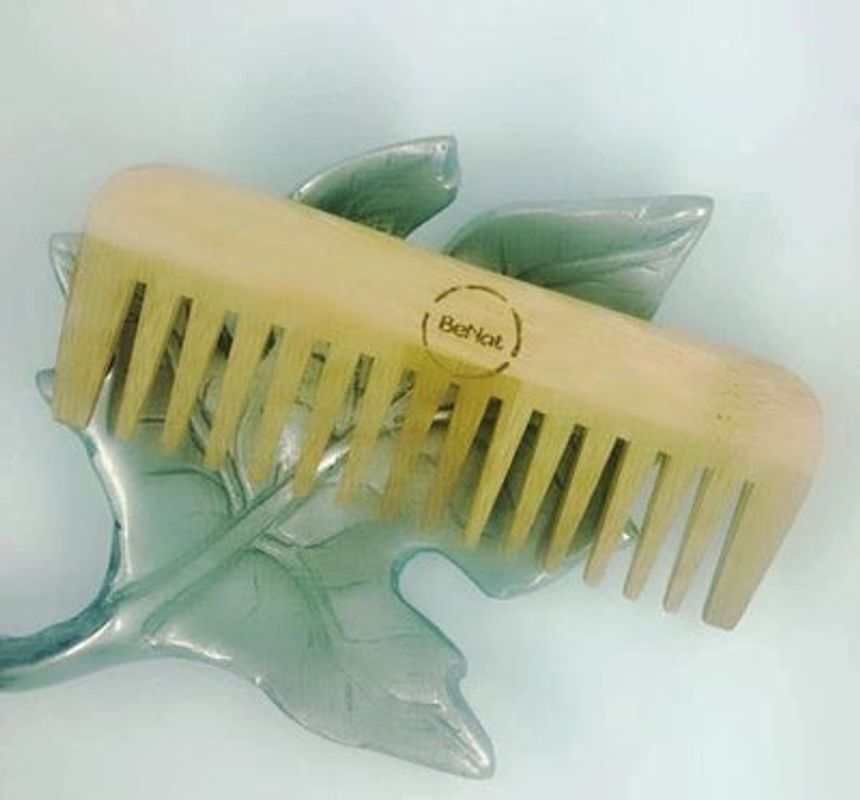 Thumbnail: All-Natural Bamboo Hair Comb