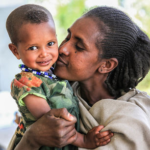 እናቶችን በተግባር እናመስግን