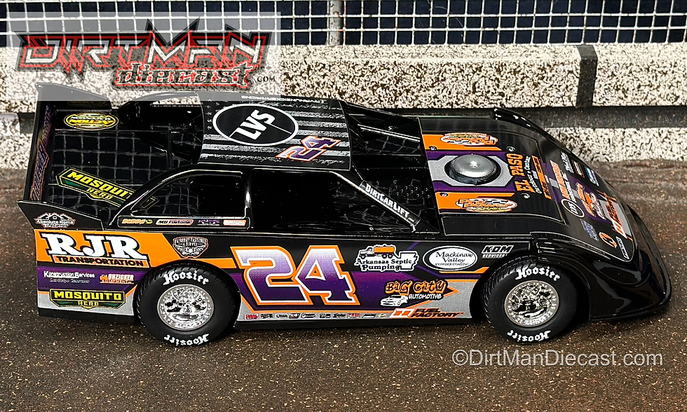 Thumbnail: ADC, American Diecast, 2024, Ryan Unzicker. DW224M539,DW624M539  1:24, 1:64 scale. right side, DirtMan Diecast