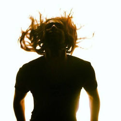 ekin-topaloğlu-promo-shot3