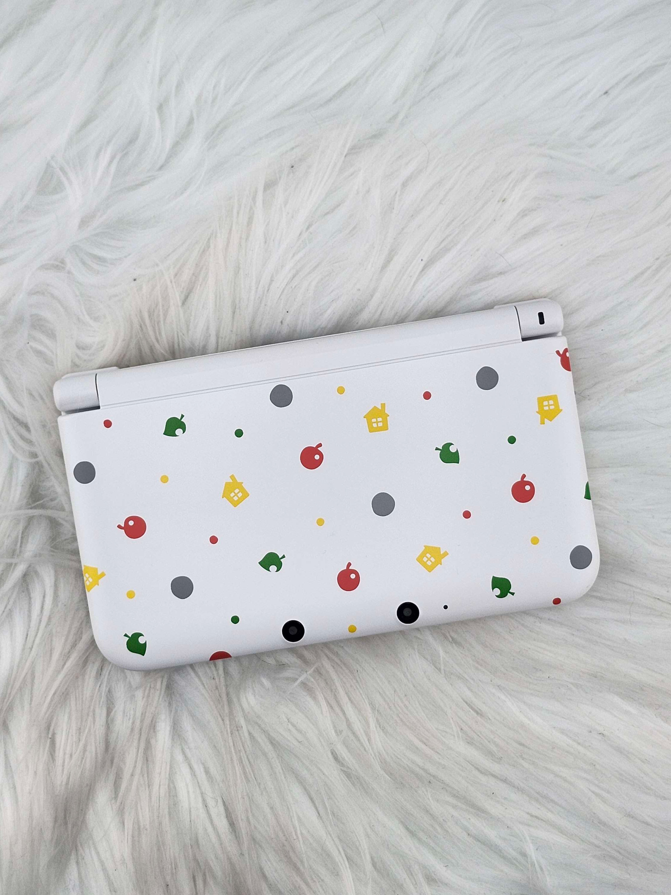 Animal Crossing 3DS XL - Complete in Box