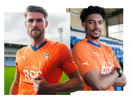 It's Green, it's Green, in tangerine