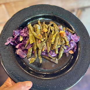 🌵 Recipe: Cast Iron Nopales with Fresh Garlic & Olive Oil