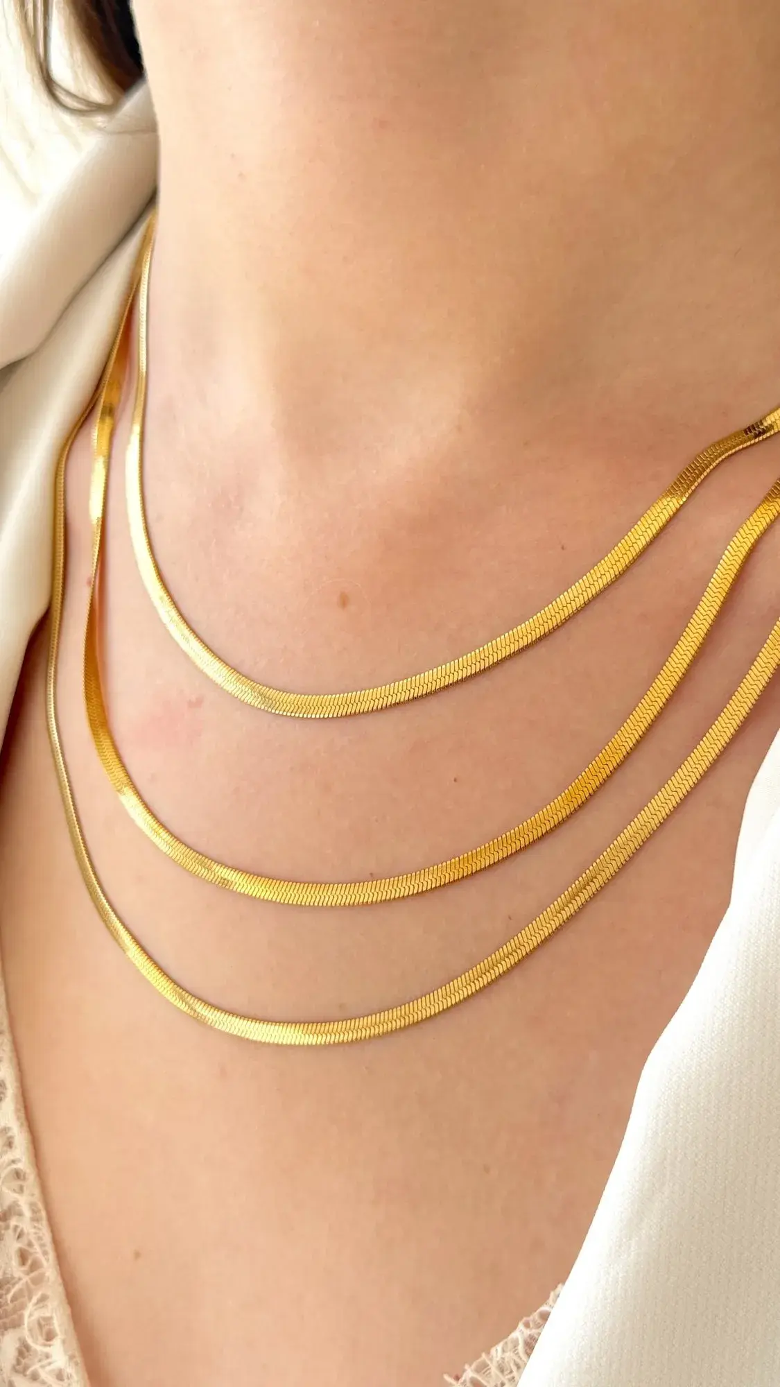 Colar Triplo Fita Resistente á Água