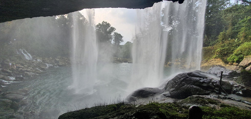 Wasserfall Mexico.jpg
