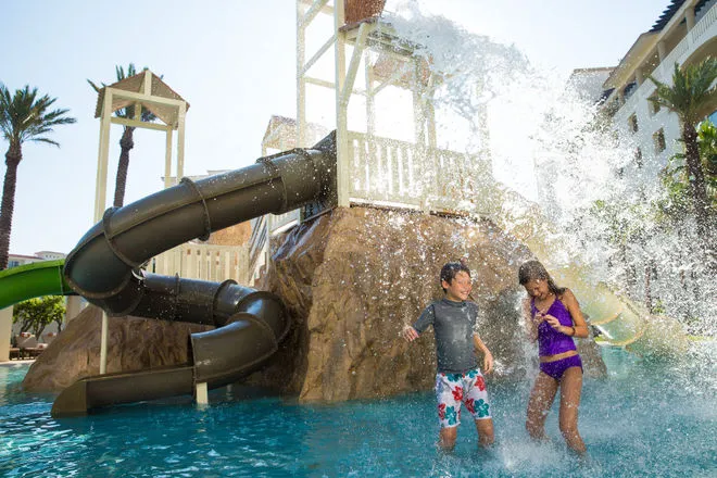 Hyatt-Ziva-Los-Cabos-Water-Park-Kids-Playing-3--1-_55_660x440.webp