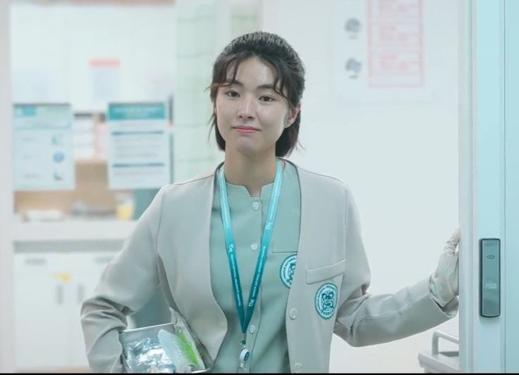 Still from Season 1 of The Trauma Code: Heroes on Call (Netflix)