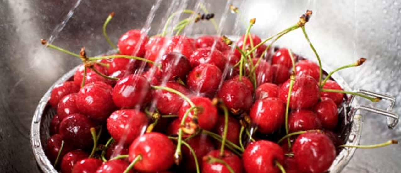 Selecting and Storing Cherries