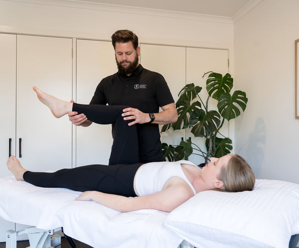 Physiotherapist treatment for sports injury