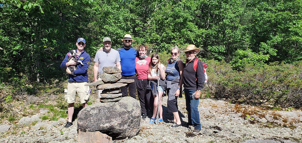 Family hike in the Muskokas