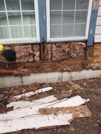 Lap siding and osb wood rot repairs from Home Pros Painting and Home Repairs of San Antonio TX